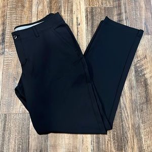 NWOT Under Armour golf pants